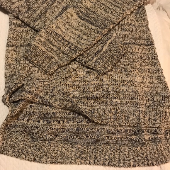 Comfy Sweater - Picture 5 of 6